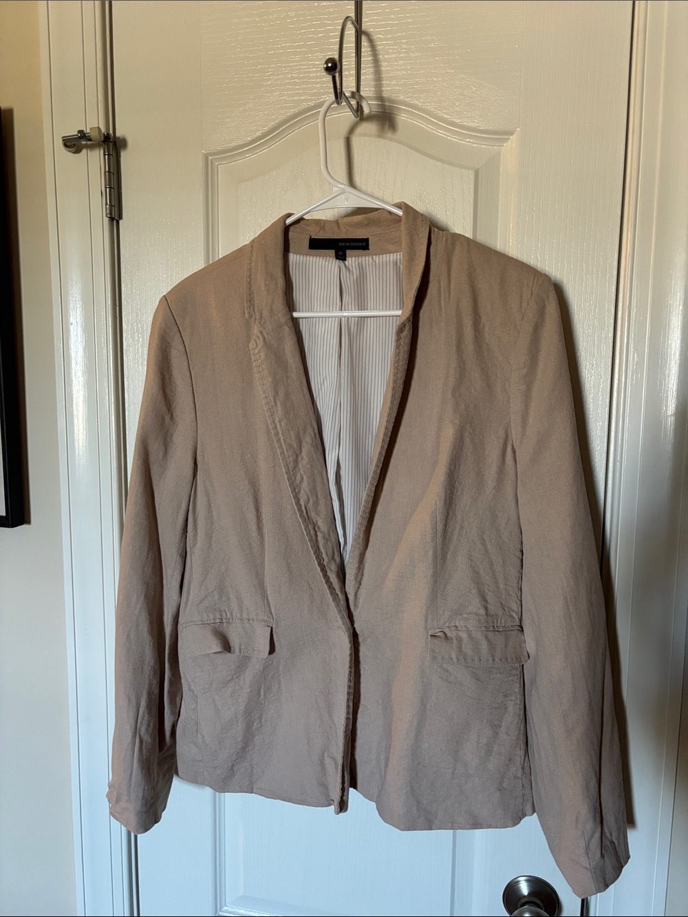 Harve Benard Light Taupe Open-Front Blazer